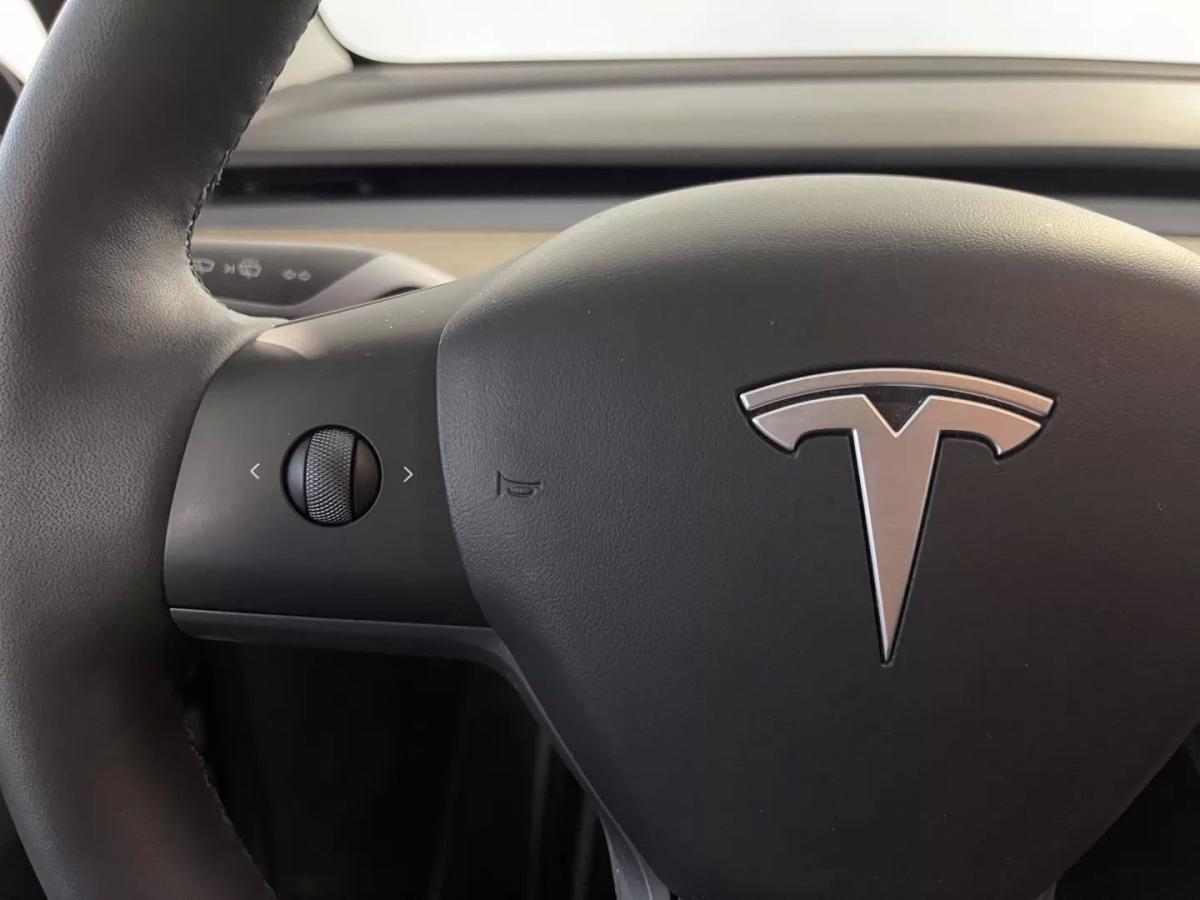 tesla-model-y-2024-eletrico-0cc