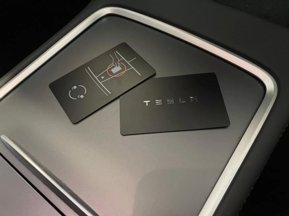 tesla-model-3-2022-eletrico-0cc