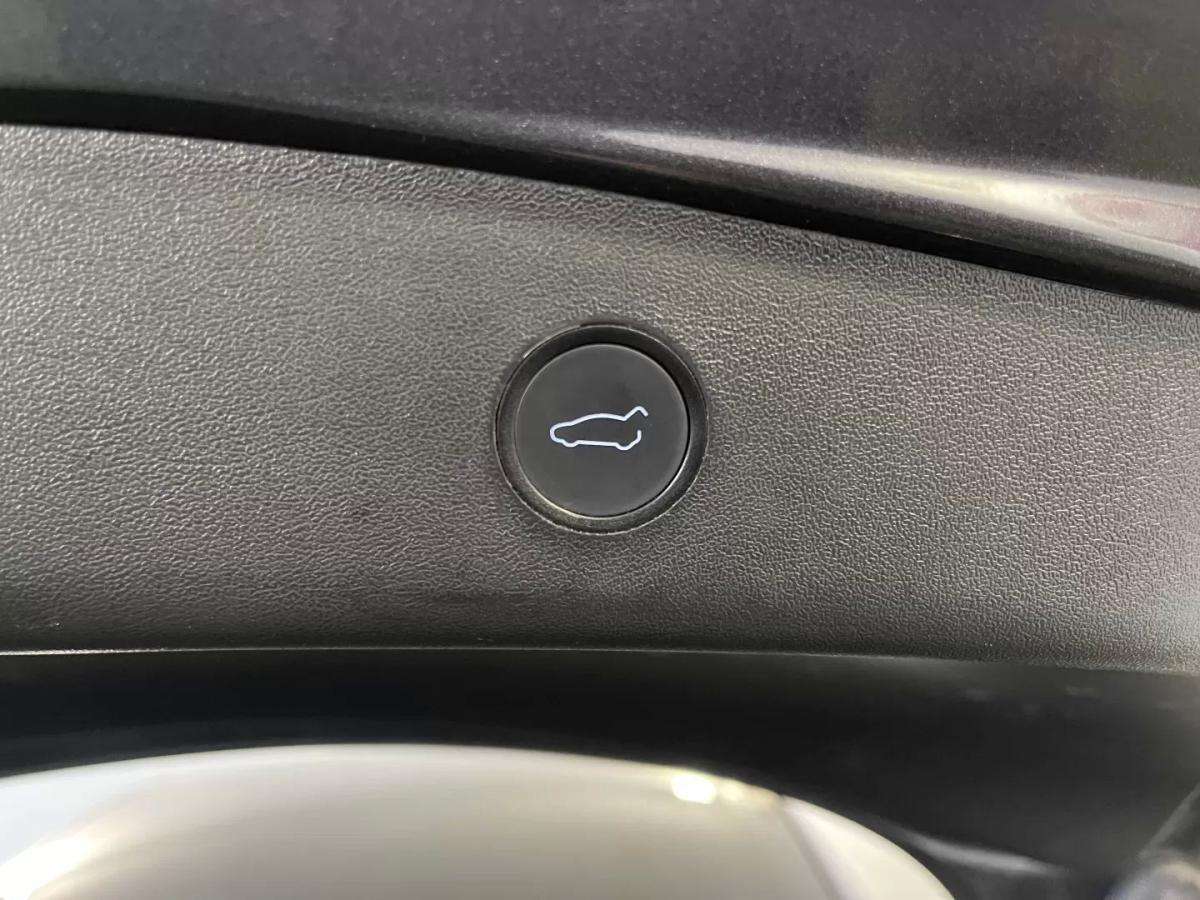 tesla-model-3-2022-eletrico-0cc
