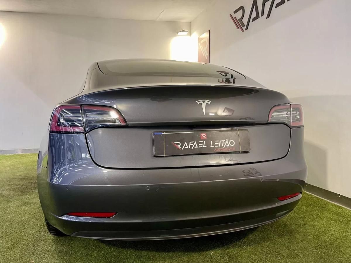 tesla-model-3-2022-eletrico-0cc