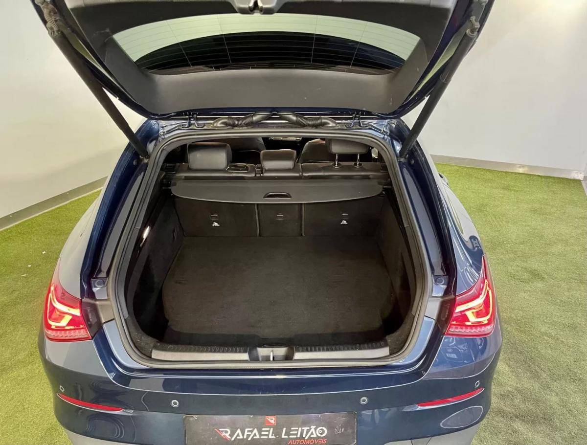 mercedes-benz-cla-2022-hibrido-1332cc