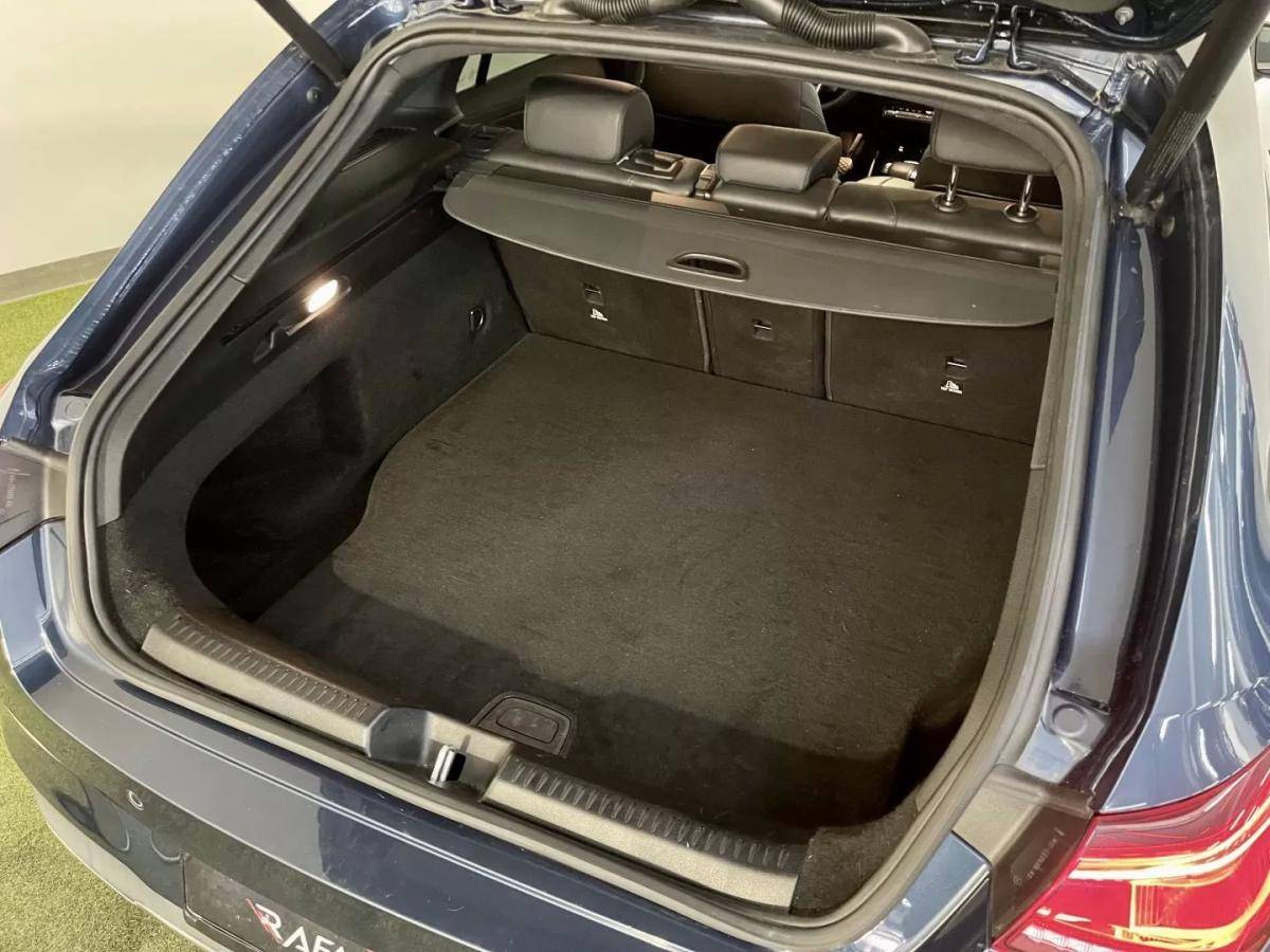 mercedes-benz-cla-2022-hibrido-1332cc