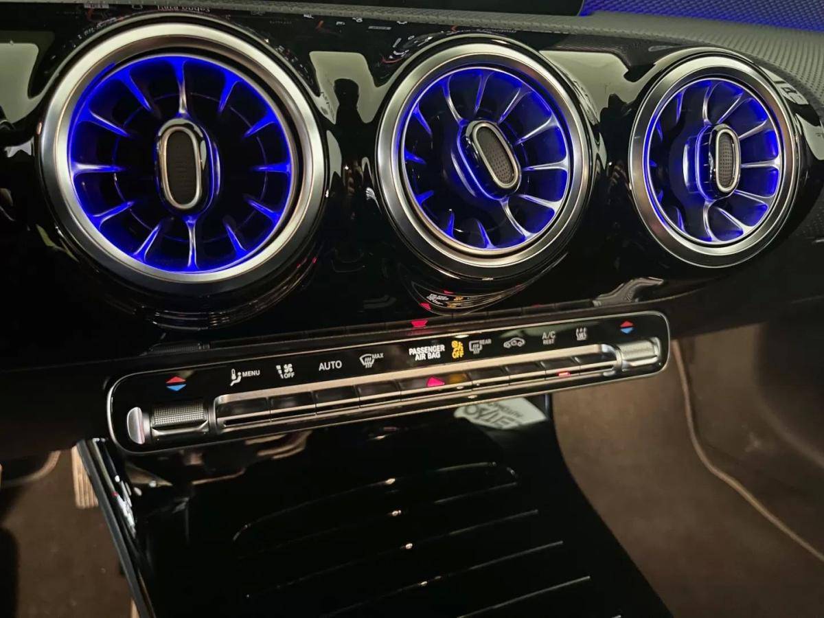mercedes-benz-cla-2022-hibrido-1332cc
