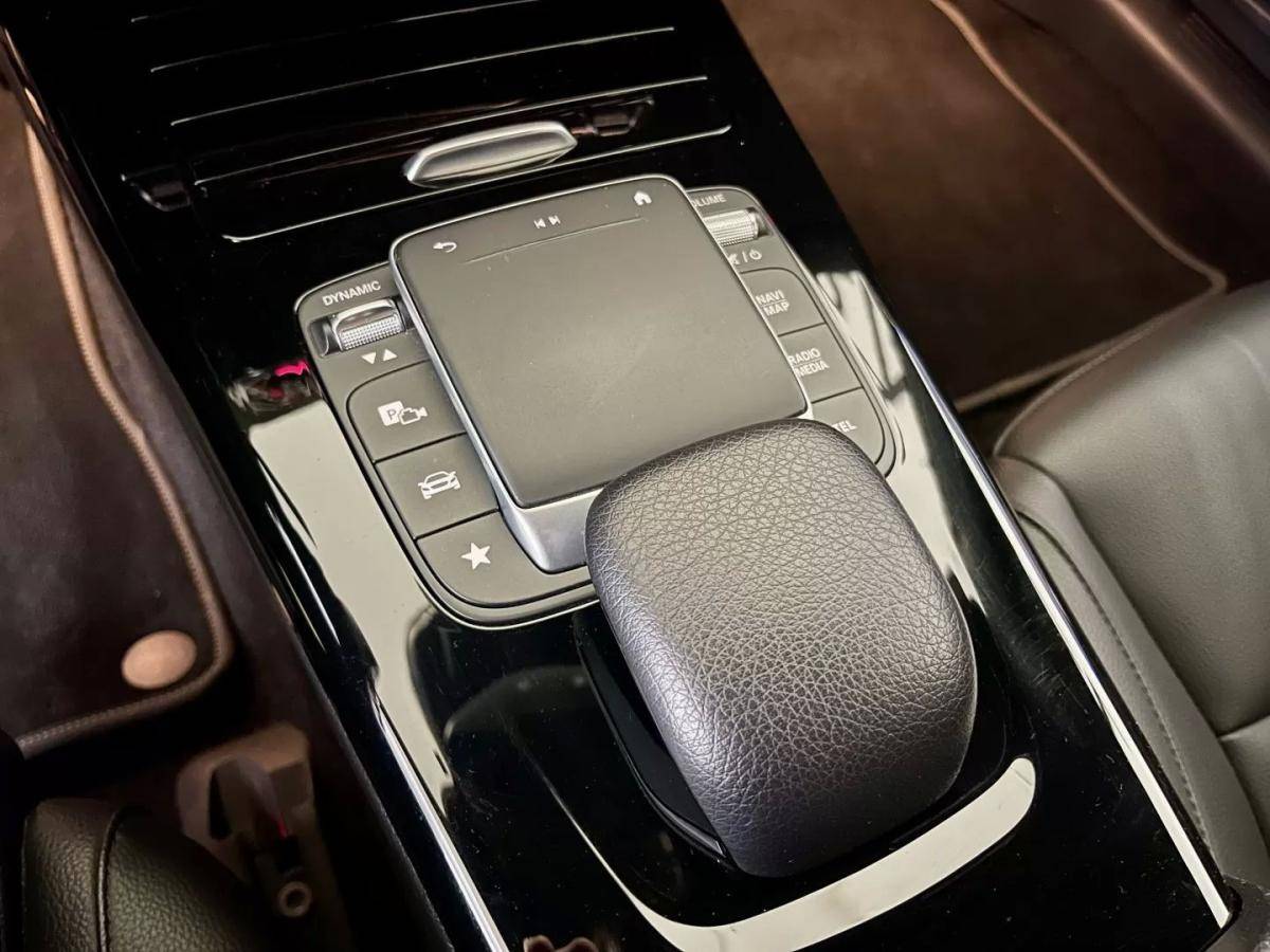 mercedes-benz-cla-2022-hibrido-1332cc