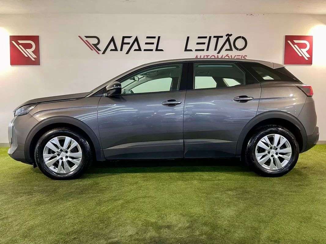 peugeot-3008-2022-diesel-1499cc