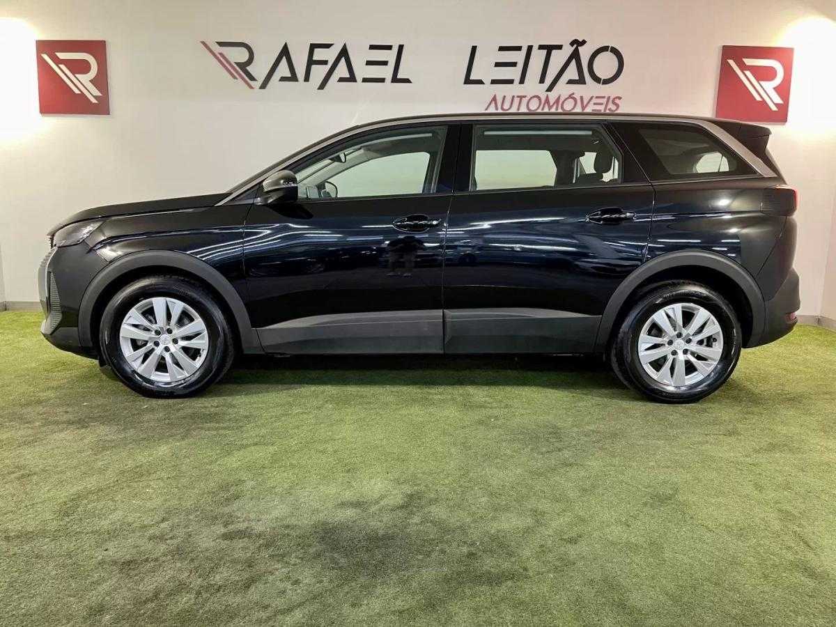 peugeot-5008-2022-diesel-1499cc