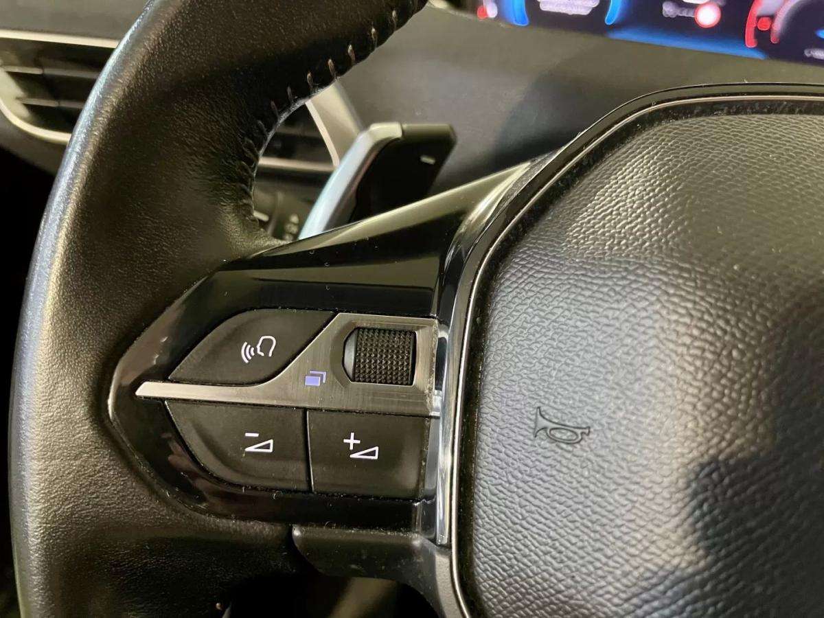 peugeot-5008-2022-diesel-1499cc