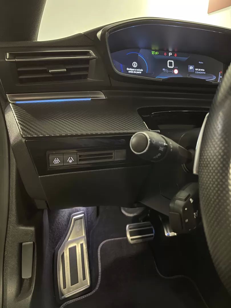 peugeot-508-sw-2023-diesel-1499cc