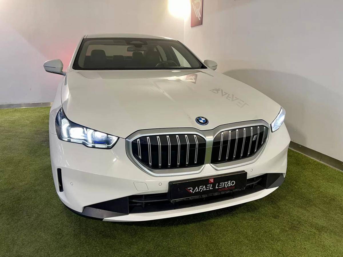 bmw-serie-i-2024-eletrico-0cc