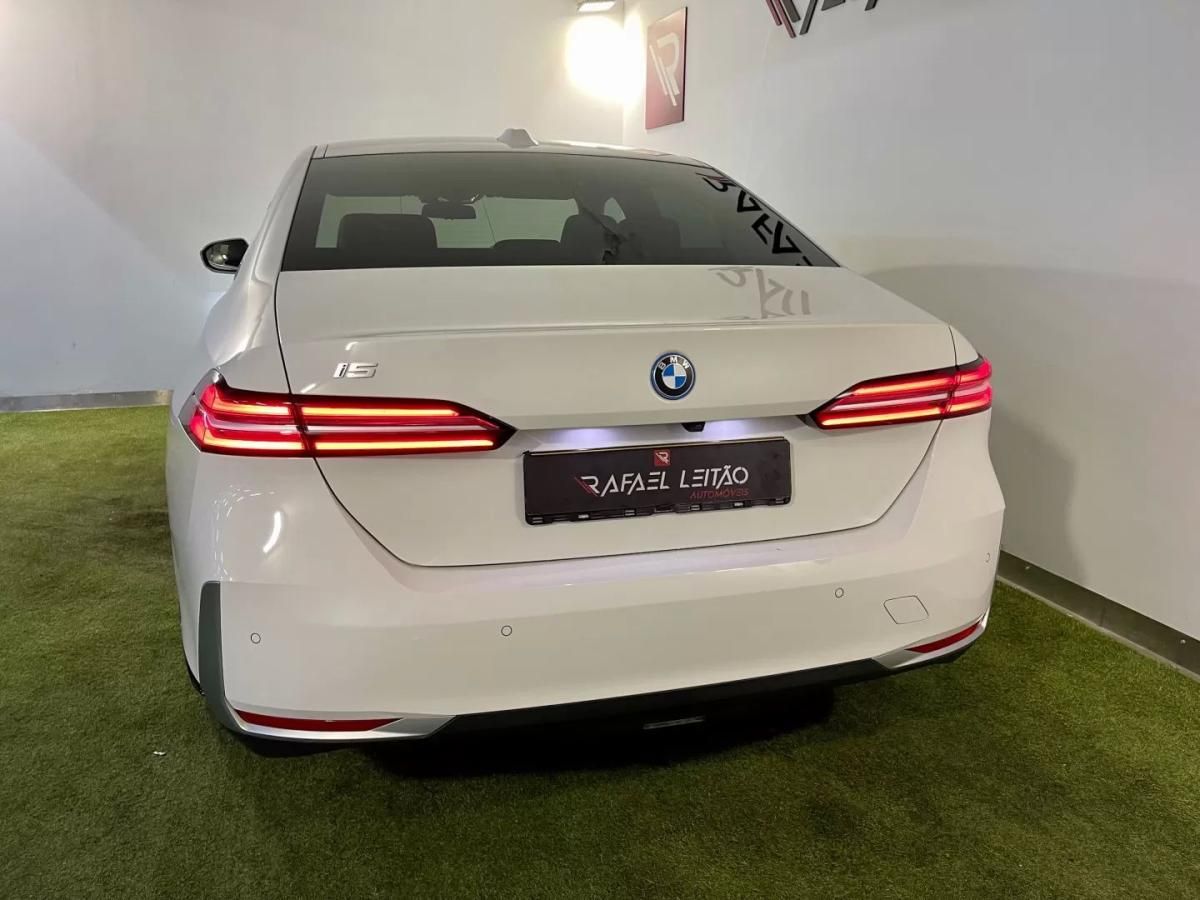 bmw-serie-i-2024-eletrico-0cc