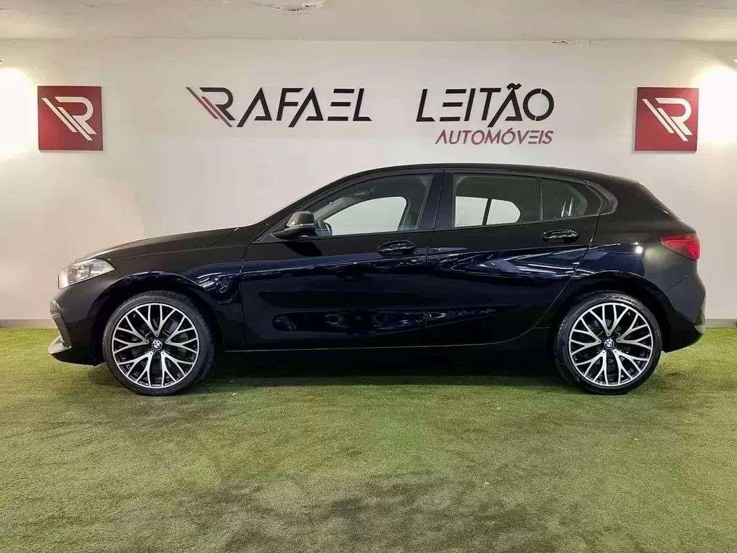 bmw-serie-1-2023-diesel-1496cc