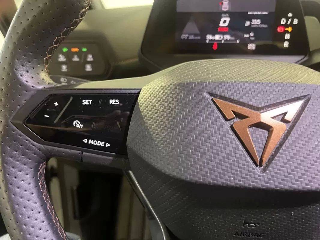 cupra-born-2024-eletrico-0cc