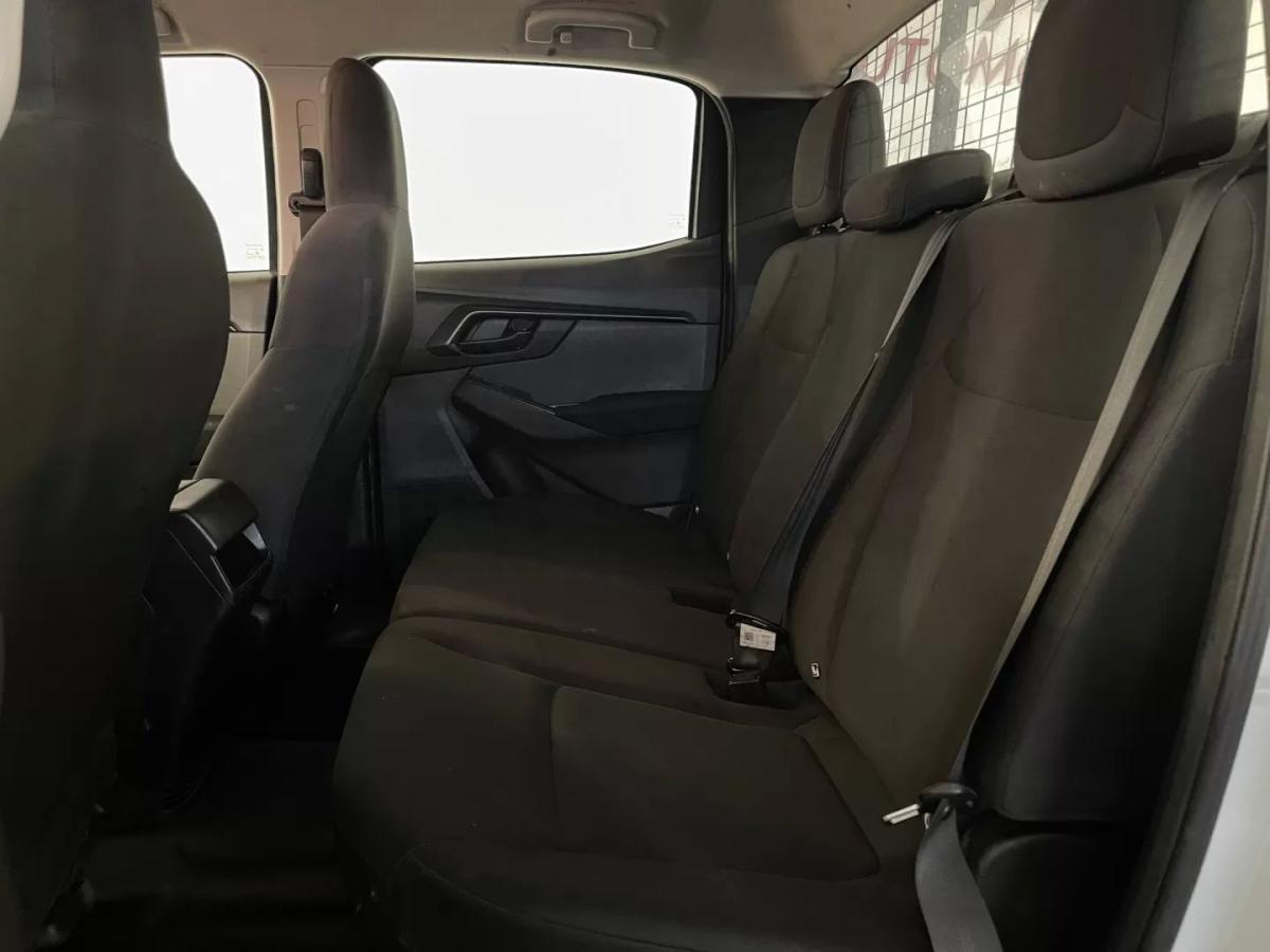 isuzu-d-max-2023-diesel-1898cc