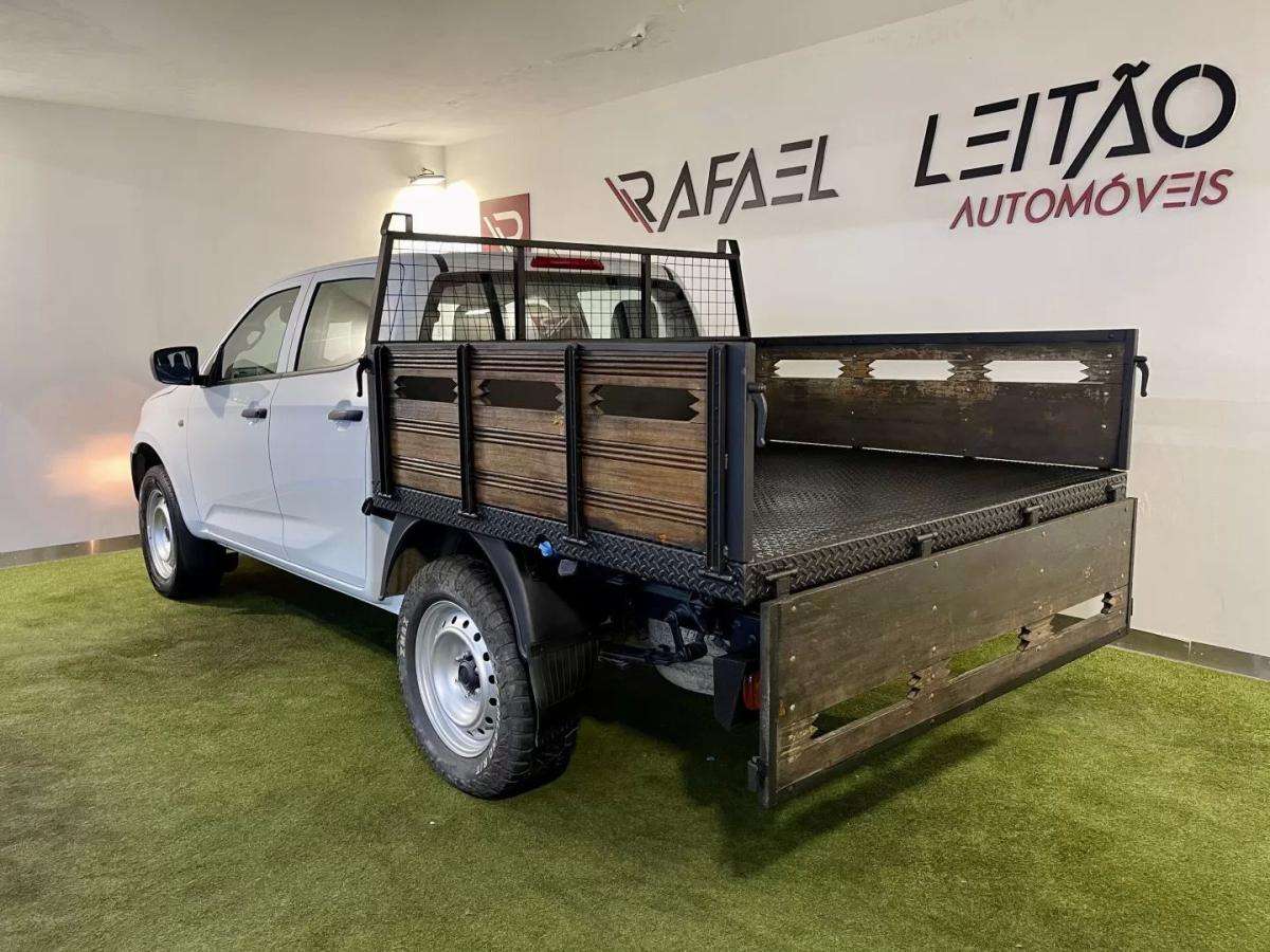 isuzu-d-max-2023-diesel-1898cc