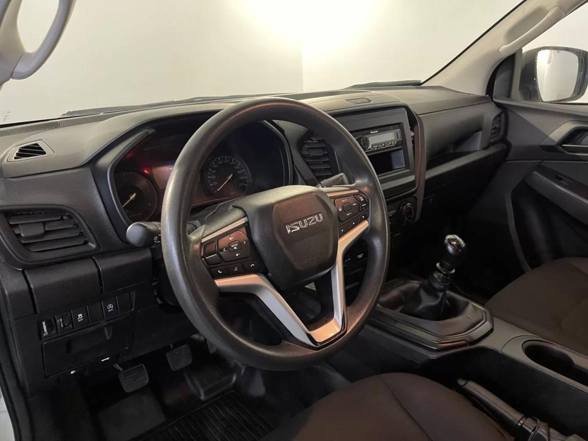isuzu-d-max-2023-diesel-1898cc