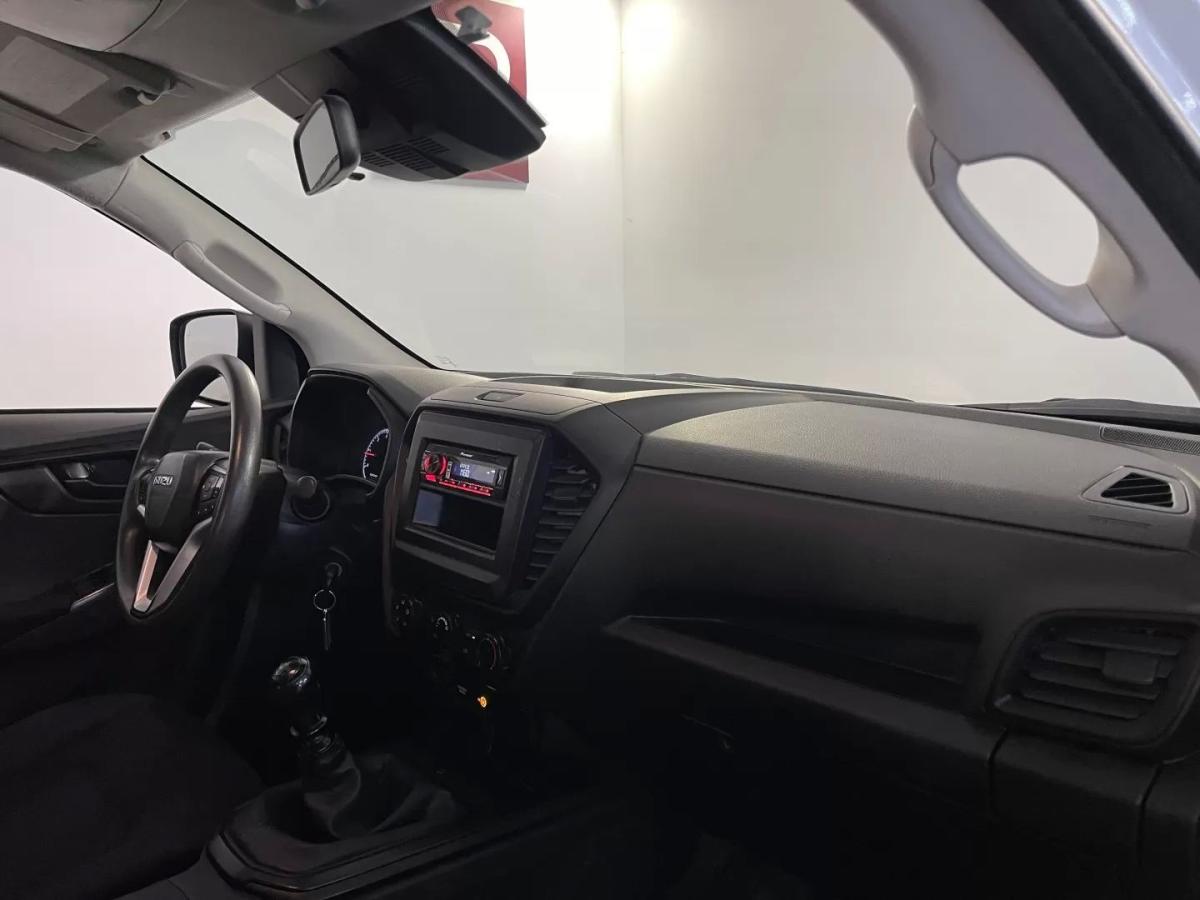 isuzu-d-max-2023-diesel-1898cc