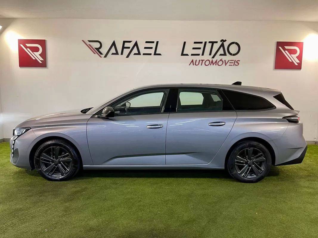 peugeot-308-sw-2022-diesel-1499cc