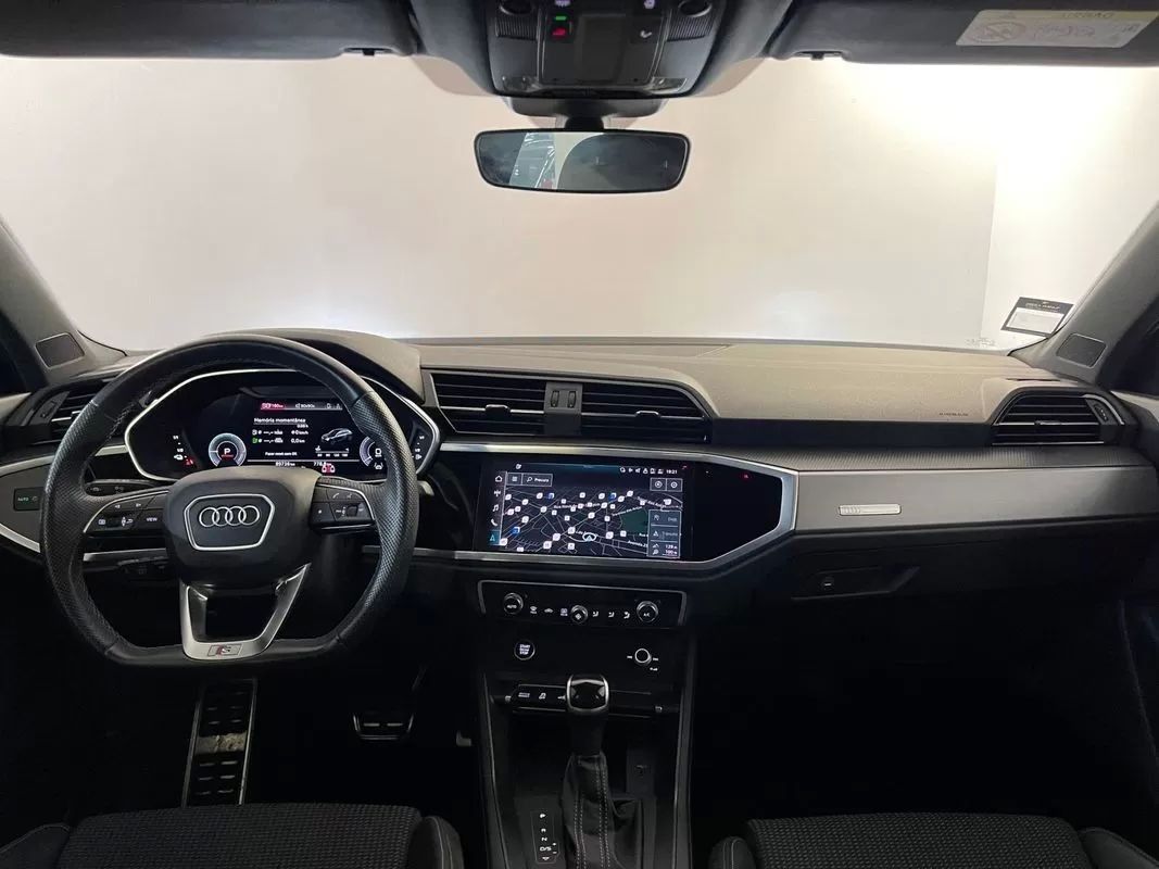 audi-q3-2022-hibrido-1395cc