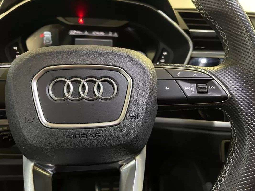 audi-q3-2022-hibrido-1395cc