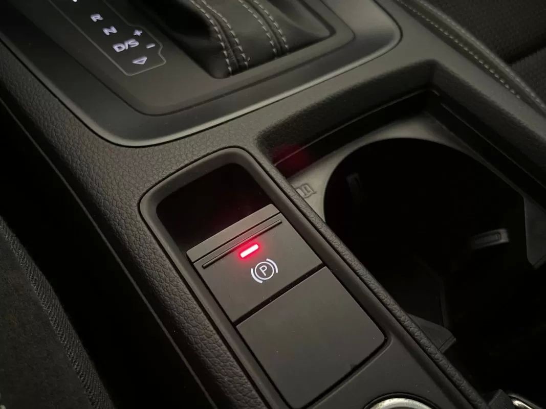 audi-q3-2022-hibrido-1395cc