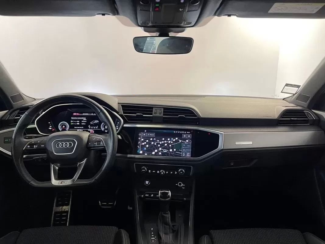 audi-q3-2022-hibrido-1395cc