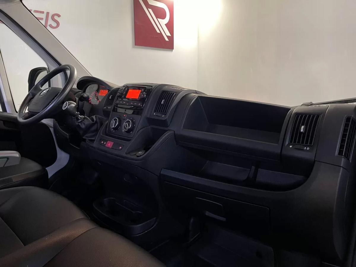 opel-movano-2023-diesel-2179cc