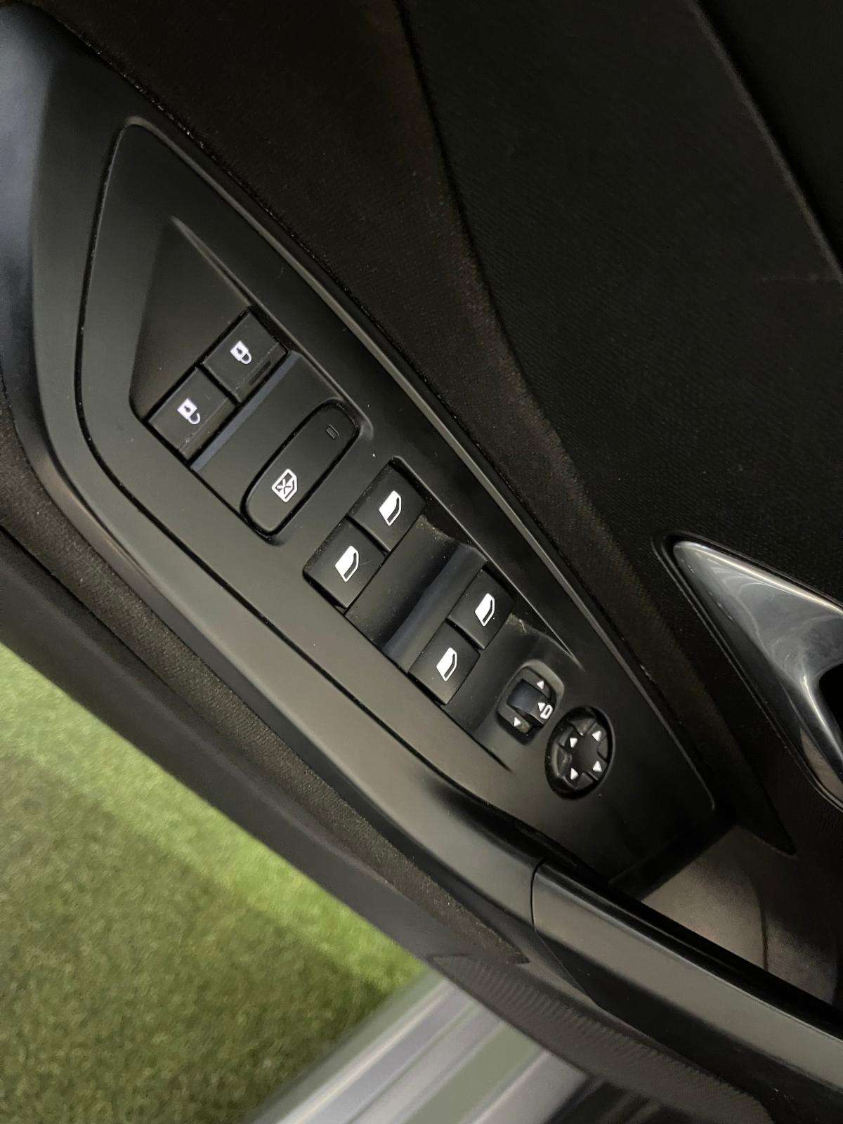 peugeot-308-sw-2022-diesel-1499cc
