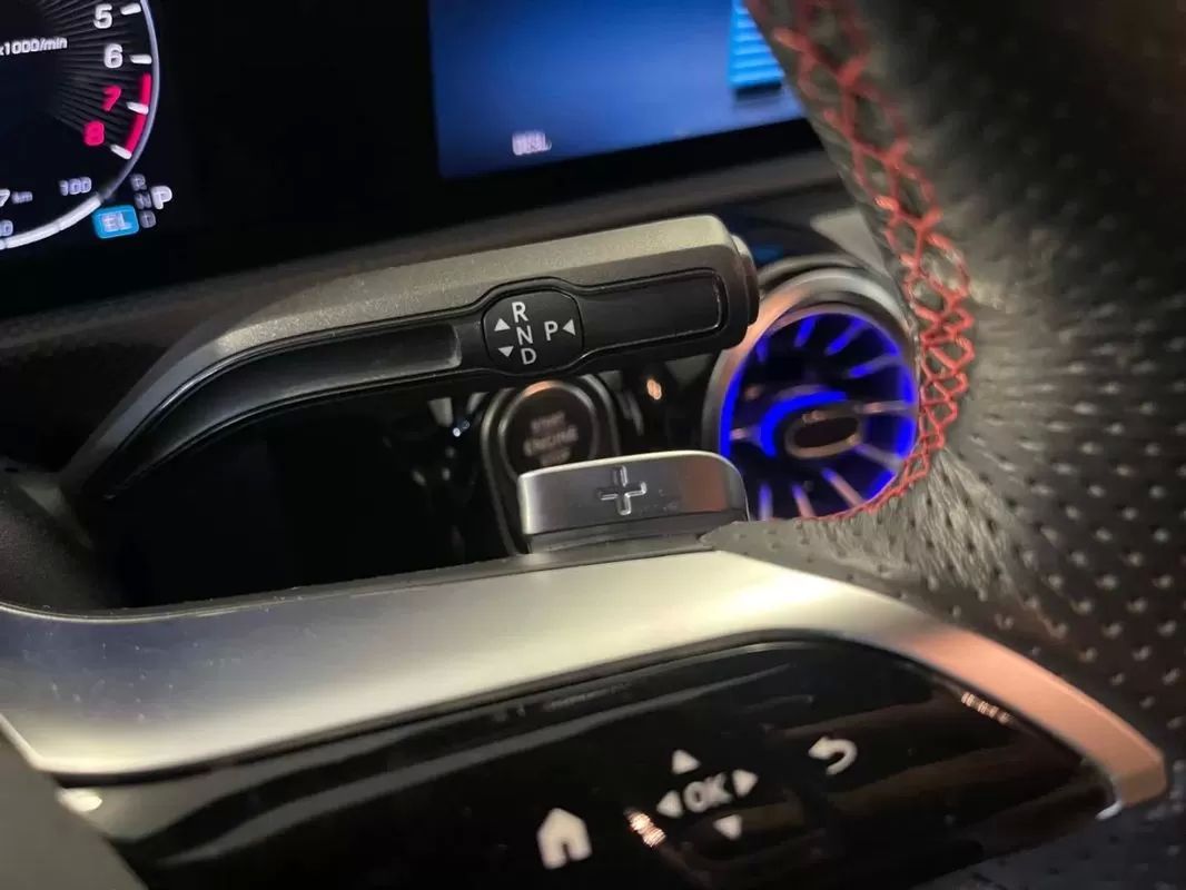 mercedes-benz-cla-2025-hibrido-1332cc