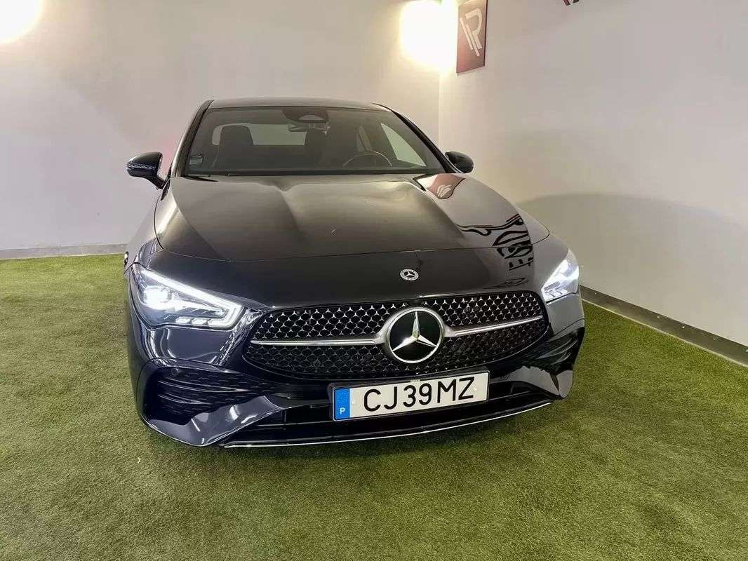 mercedes-benz-cla-2025-hibrido-1332cc