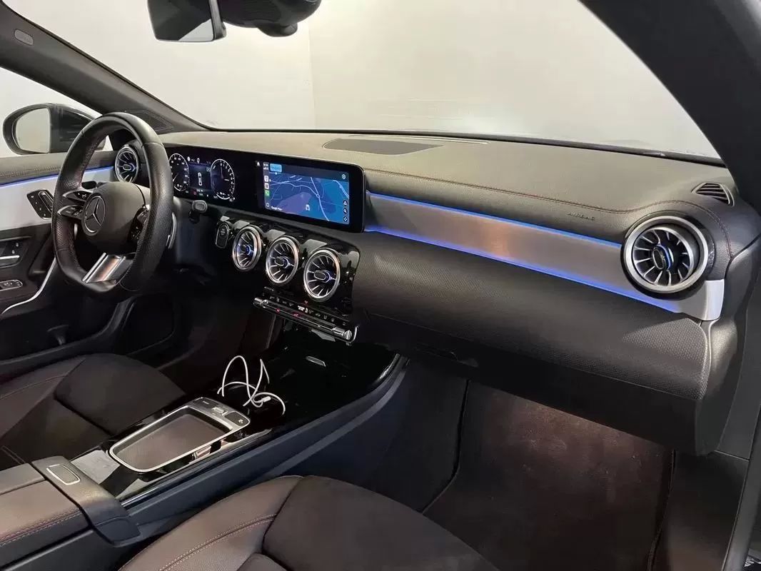 mercedes-benz-cla-2025-hibrido-1332cc