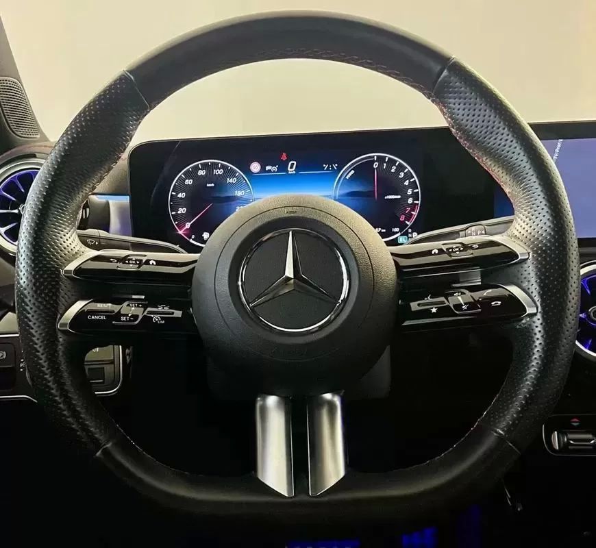 mercedes-benz-cla-2025-hibrido-1332cc