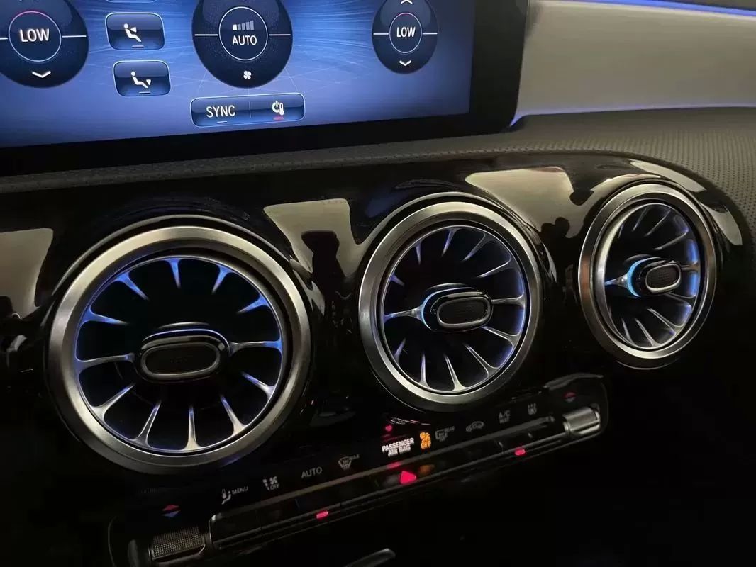 mercedes-benz-cla-2025-hibrido-1332cc