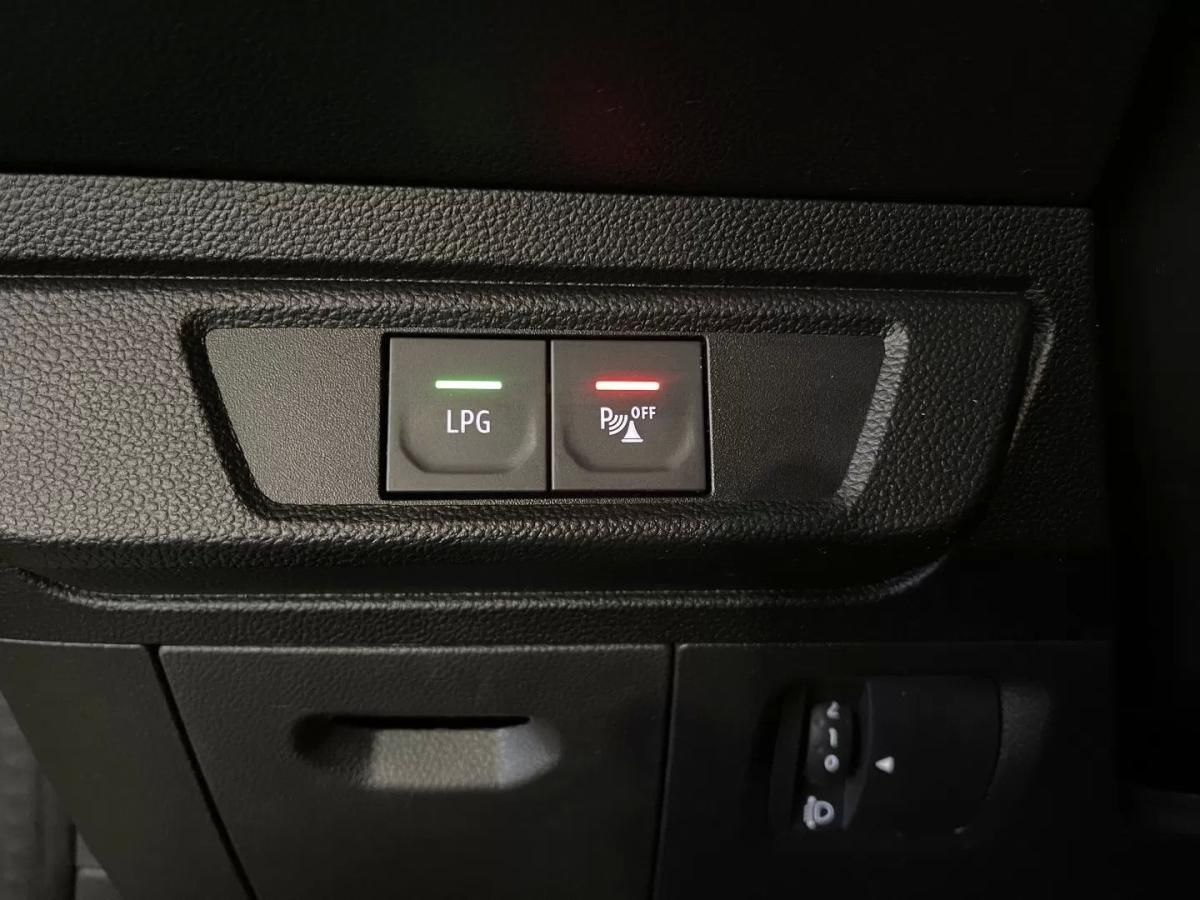 dacia-jogger-2023-gpl-999cc