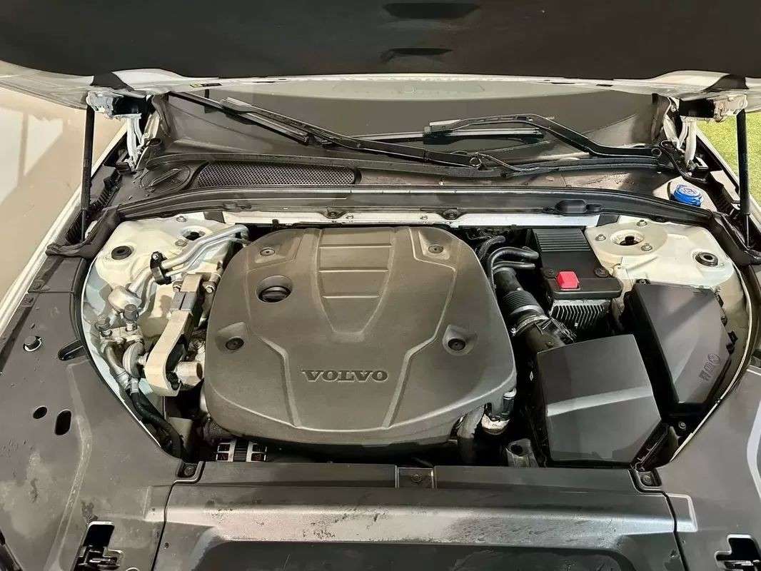 volvo-v90-2017-diesel-1969cc