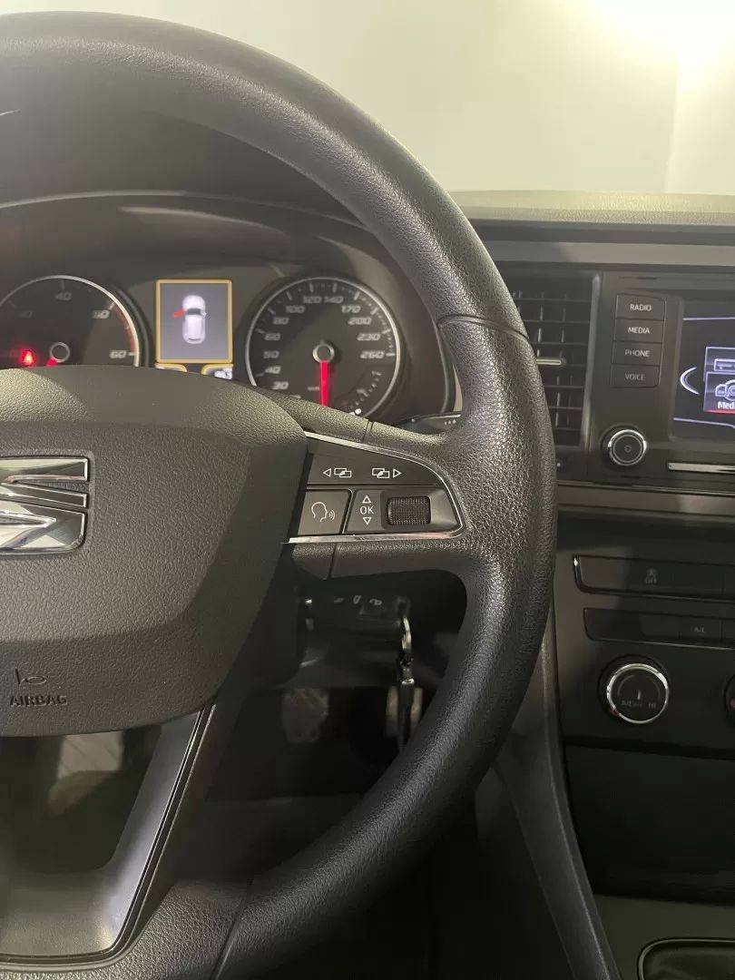 seat-leon-2013-diesel-1598cc