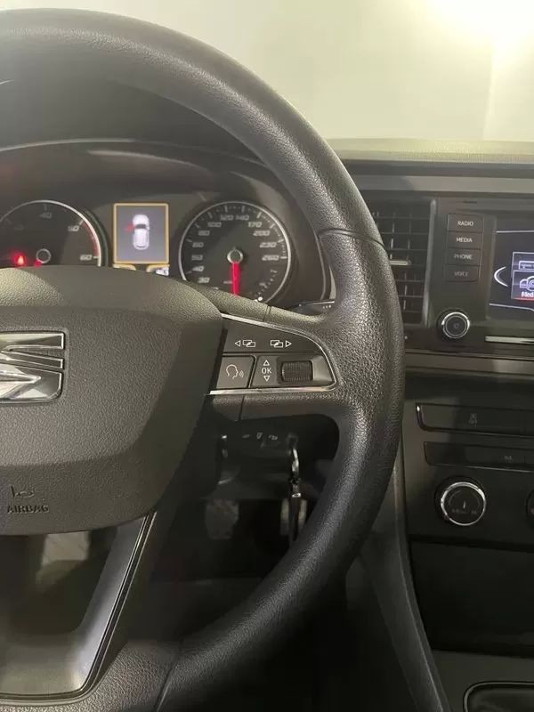 seat-leon-2013-diesel-1598cc