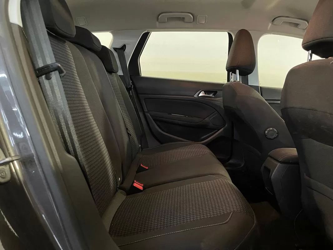peugeot-308-sw-2019-diesel-1499cc