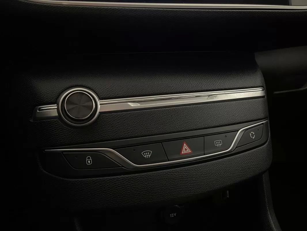 peugeot-308-sw-2019-diesel-1499cc