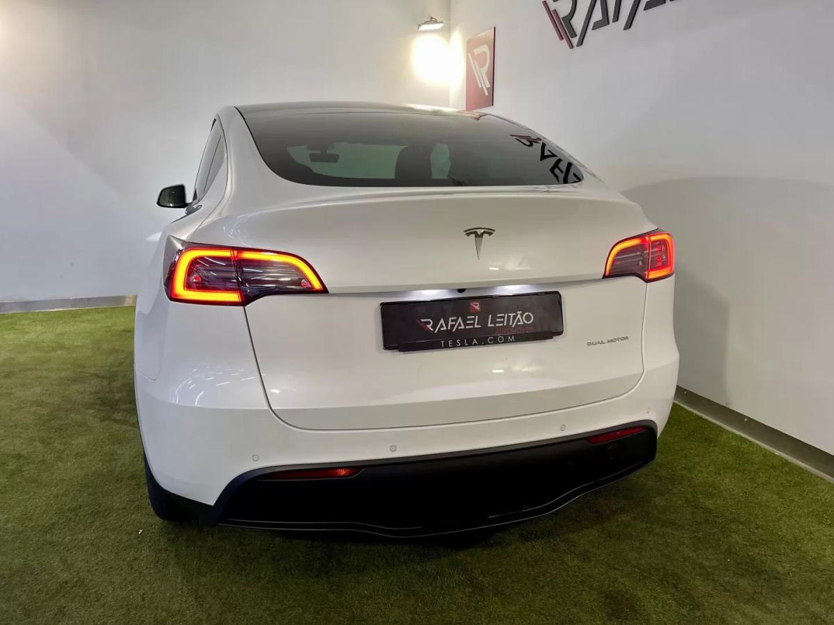 tesla-model-y-2022-eletrico-0cc