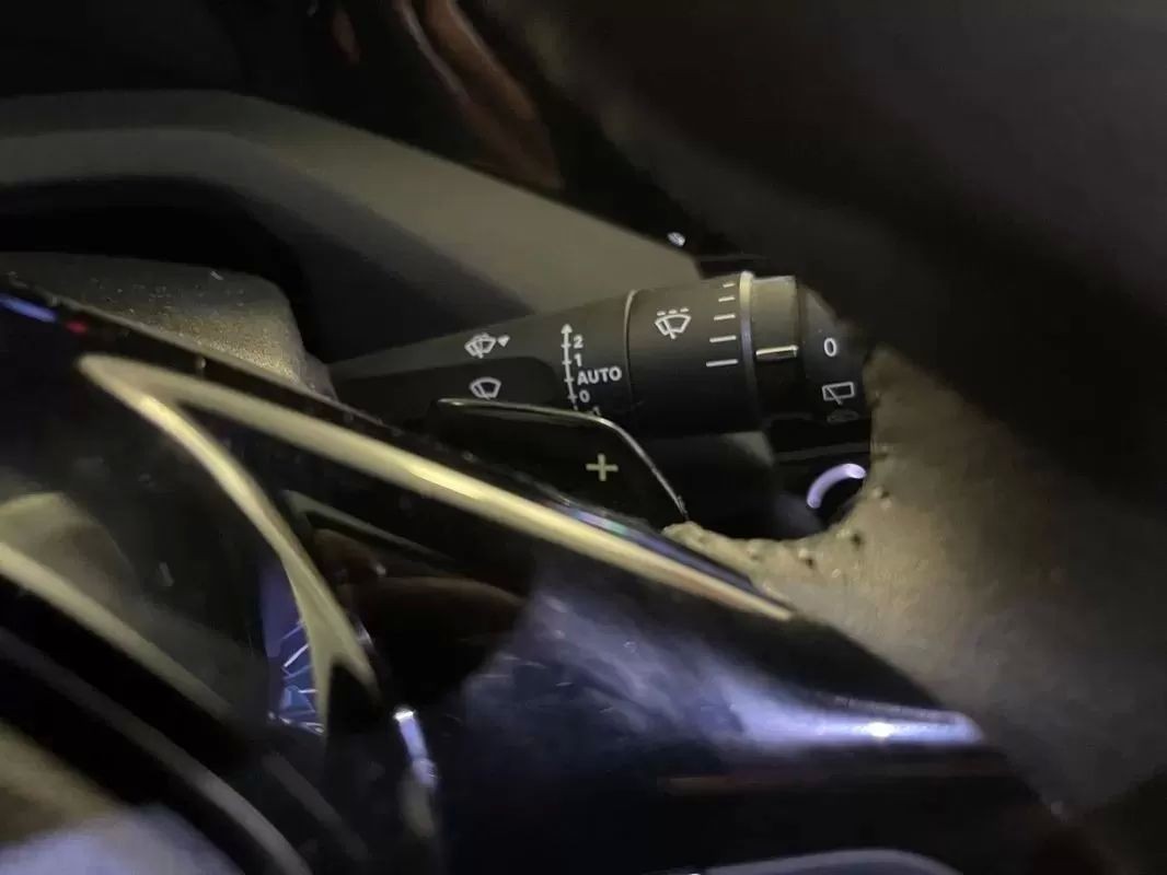 peugeot-308-2022-hibrido-a-gasolina-1598cc