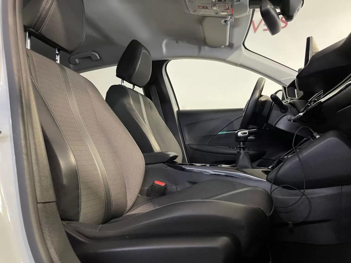 peugeot-208-2021-diesel-1499cc