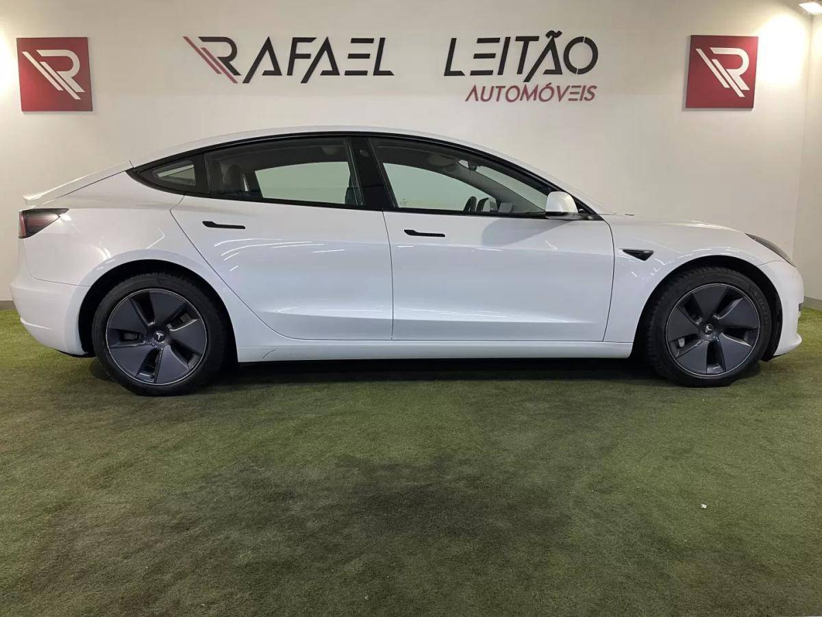 tesla-model-3-2023-eletrico-0cc