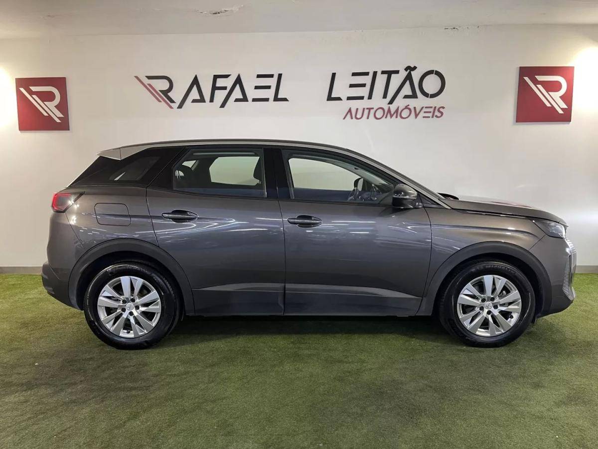 peugeot-3008-2022-diesel-1499cc