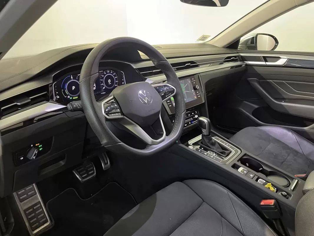 volkswagen-arteon-2021-hibrido-1395cc