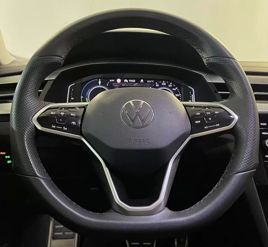 volkswagen-arteon-2021-hibrido-1395cc
