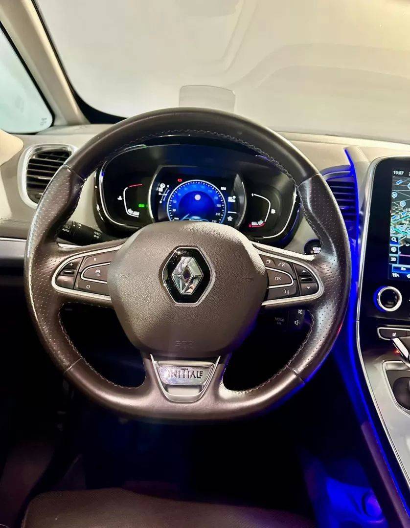 renault-espace-2016-diesel-1598cc