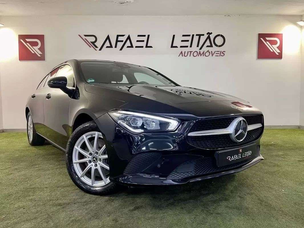 mercedes-benz-cla-2022-hibrido-1332cc