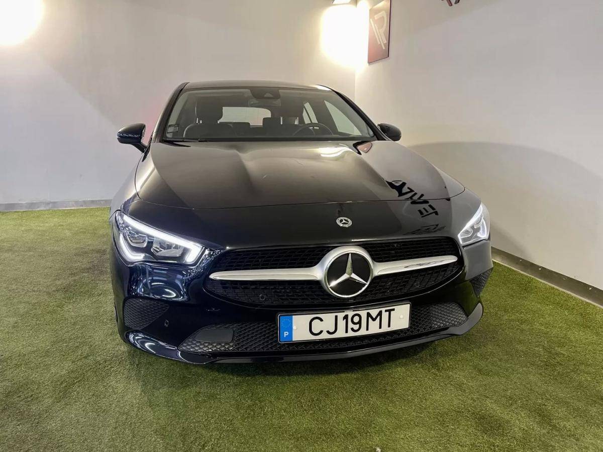 mercedes-benz-cla-2022-hibrido-1332cc