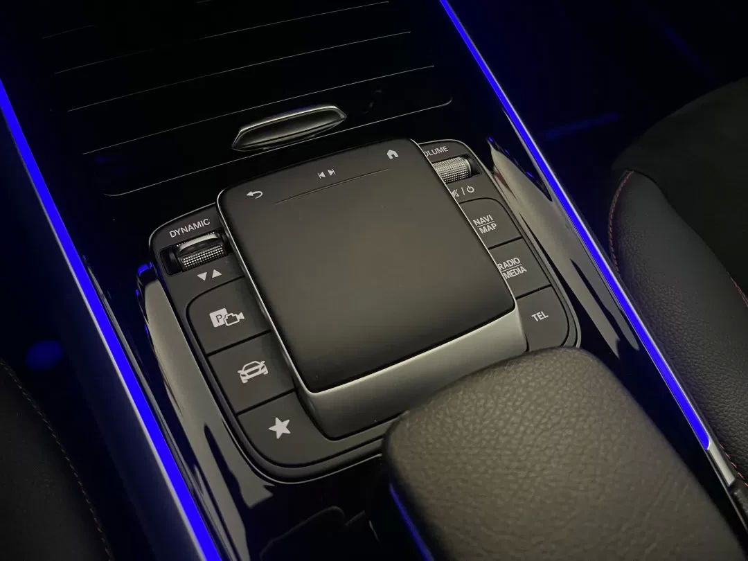 mercedes-benz-eqa-2021-eletrico-0cc