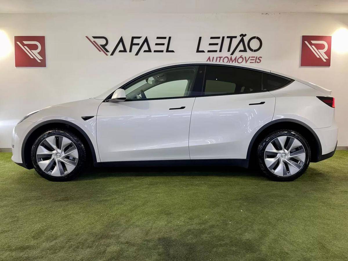 tesla-model-y-2023-eletrico-0cc